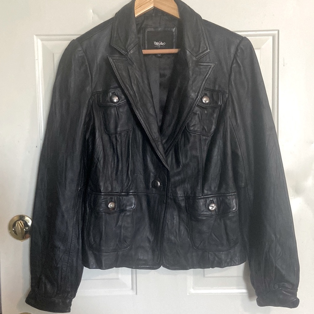 Mossimo Women’s leather jacket. Size Medium
